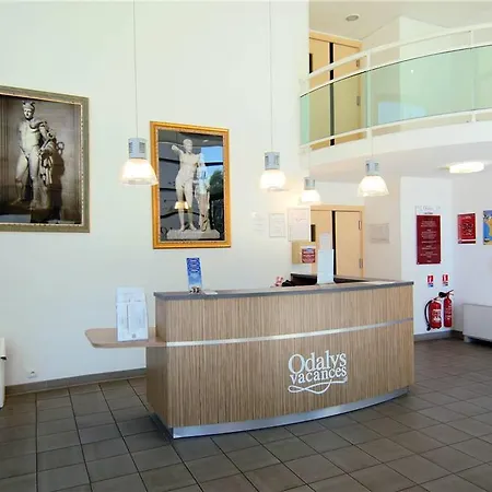 酒店 Appart'Hotel Odalys City - Antibes Olympe 昂蒂布
