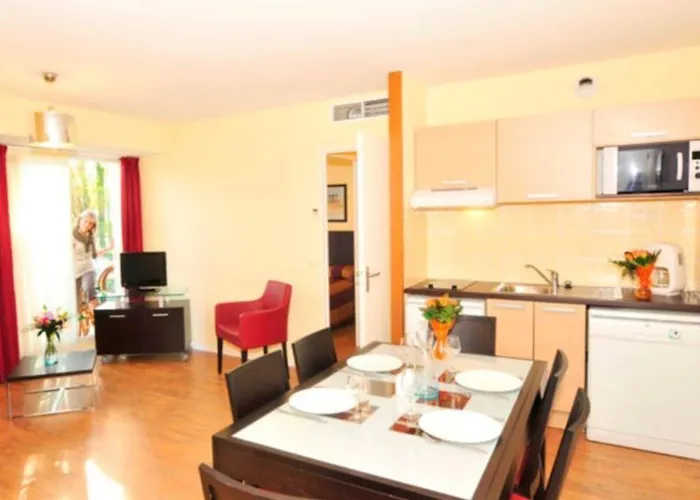 Odalys Olympe 3* Антіб