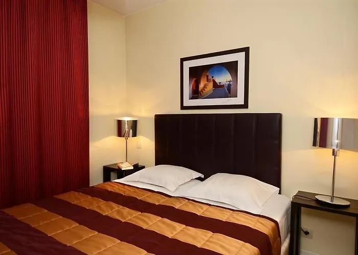 Odalys Olympe Hotel Antibes